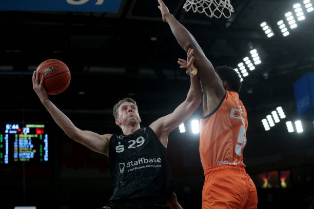 赞助商观望 赞助商观望