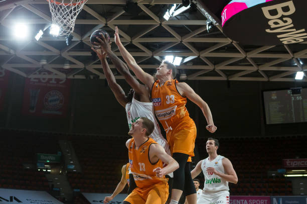 他在巡回赛 他在巡回赛