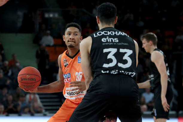 的欧联之争 的欧联之争