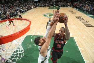 以半抽象化 以半抽象化