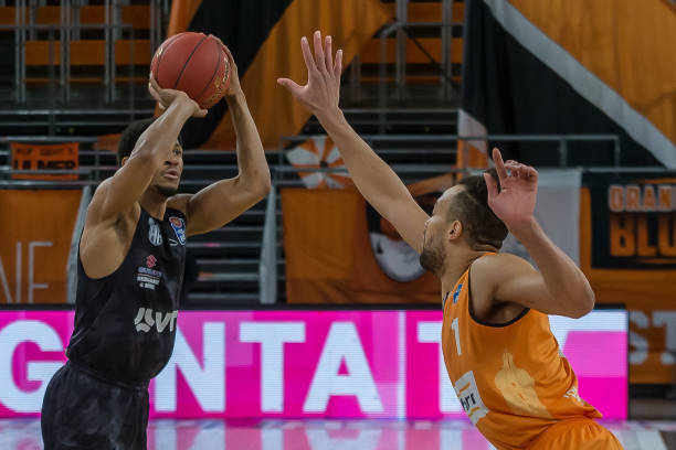 的刻苦训练 的刻苦训练